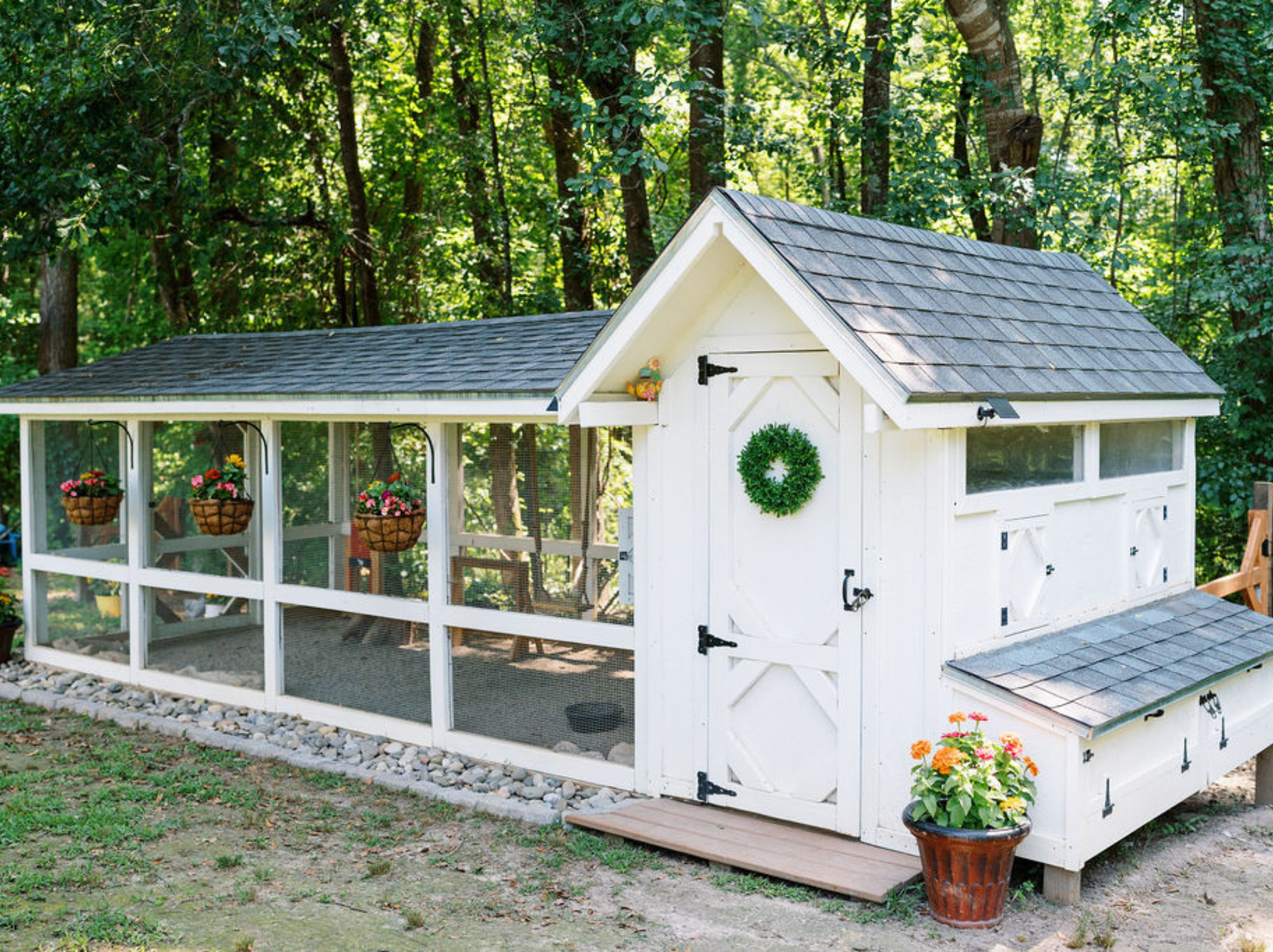 Bee Jeweled Coop (Run Left) | Chicken Coop Building Plans | 6-12 Chickens