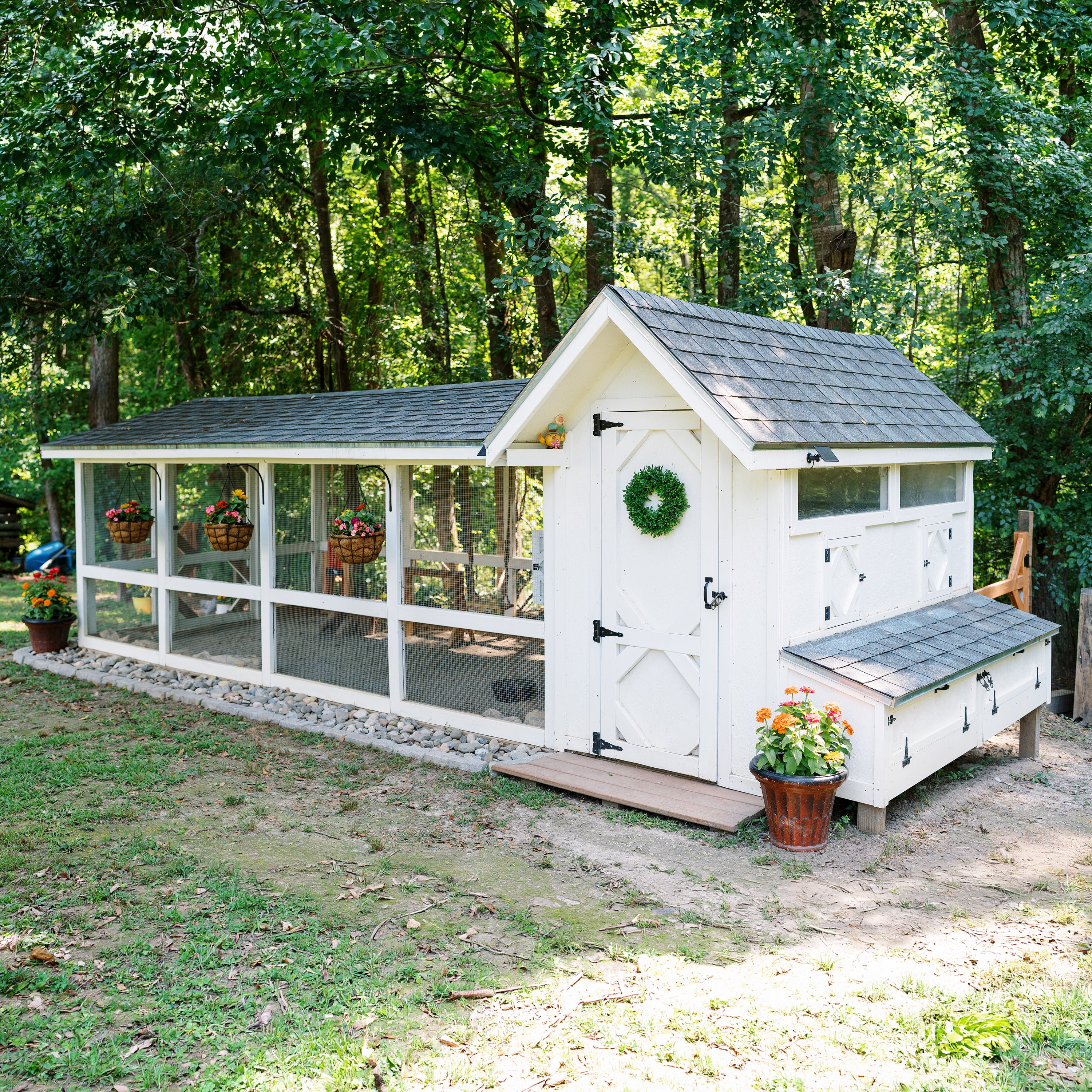 Bee Jeweled Coop (Run Left) | Chicken Coop Building Plans | 6-12 Chickens