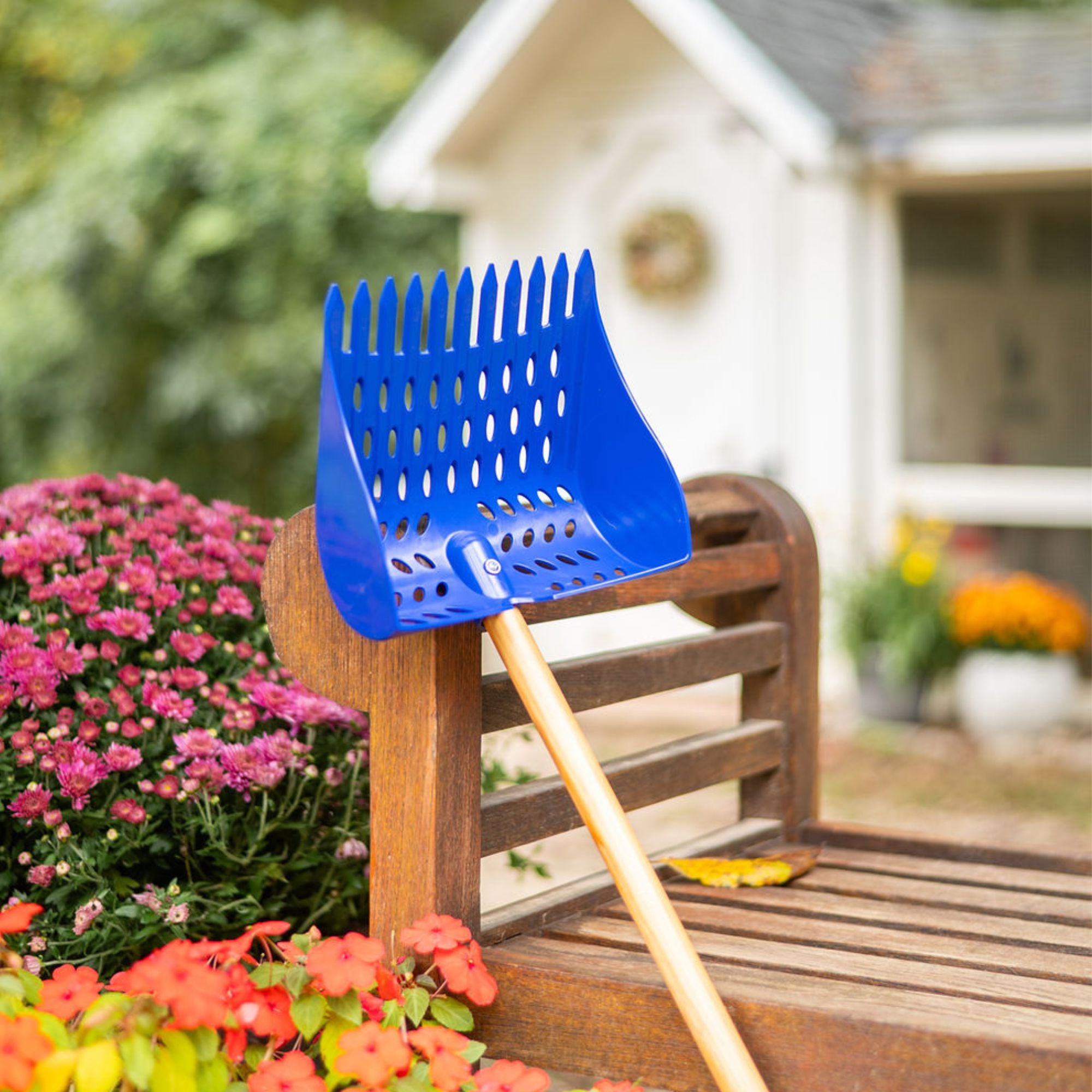 The Coop Scoop® | 2-in-1 Chicken Poop Scoop & Rake | Sand Sifting Shovel For Waste Removal