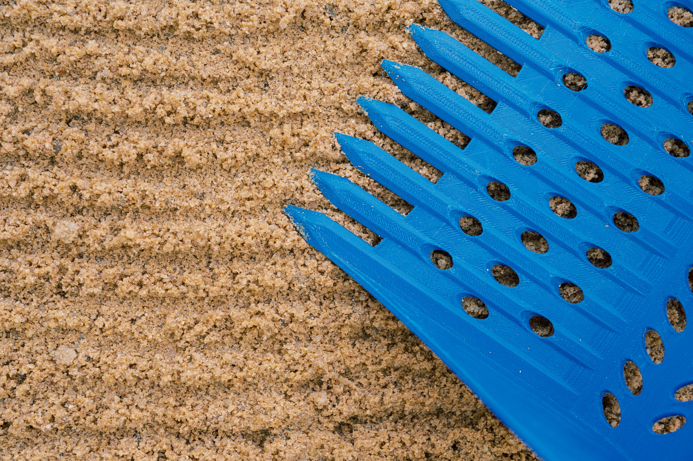 The Coop Scoop® | 2-in-1 Chicken Poop Scoop & Rake | Sand Sifting ...